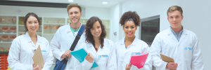 medicos-em-sala